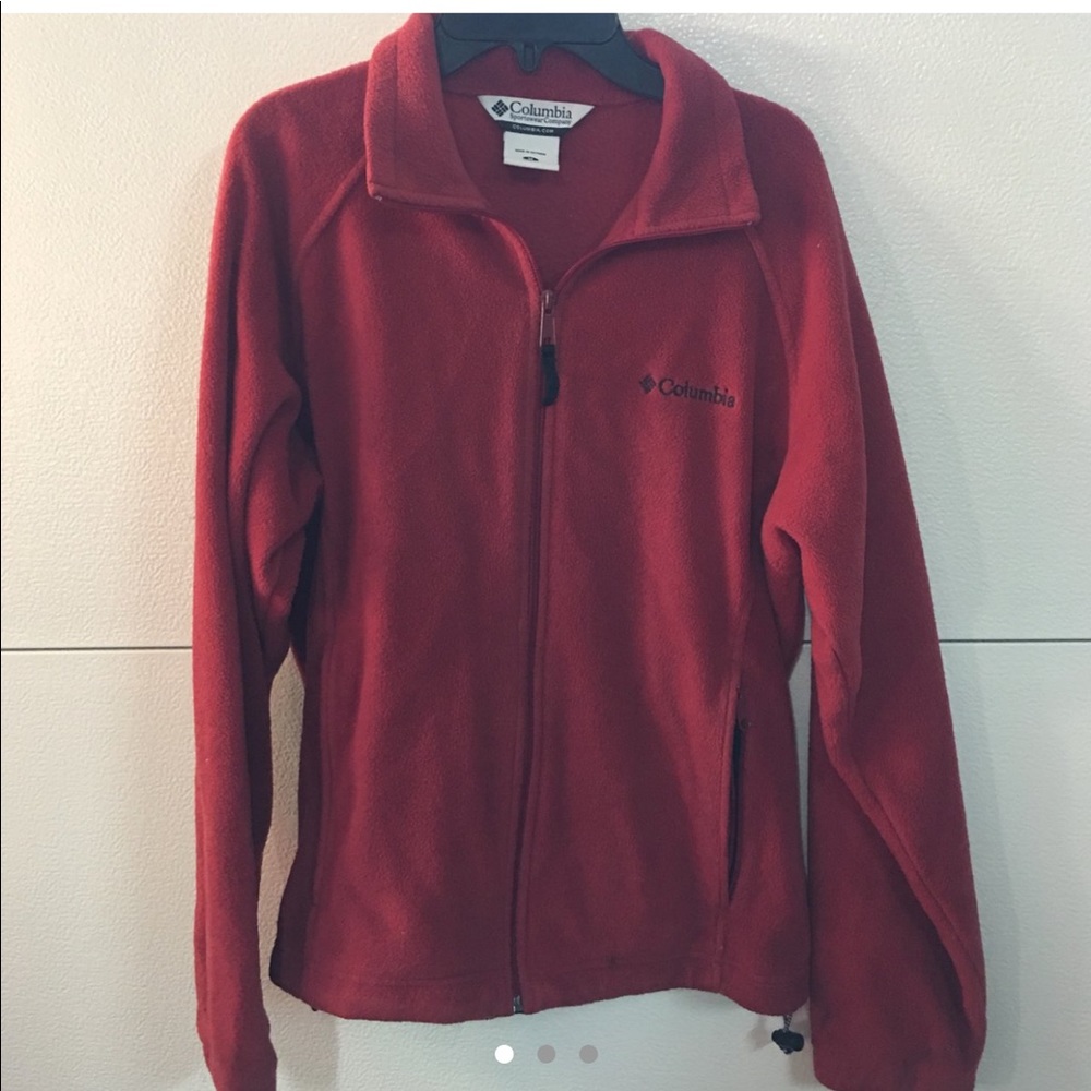 Columbia red sweater
